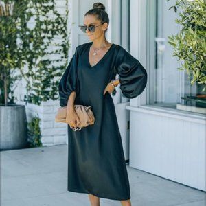 NEVER WORN Vici Pristine Satin Balloon Sleeve Midi Dress - Black
